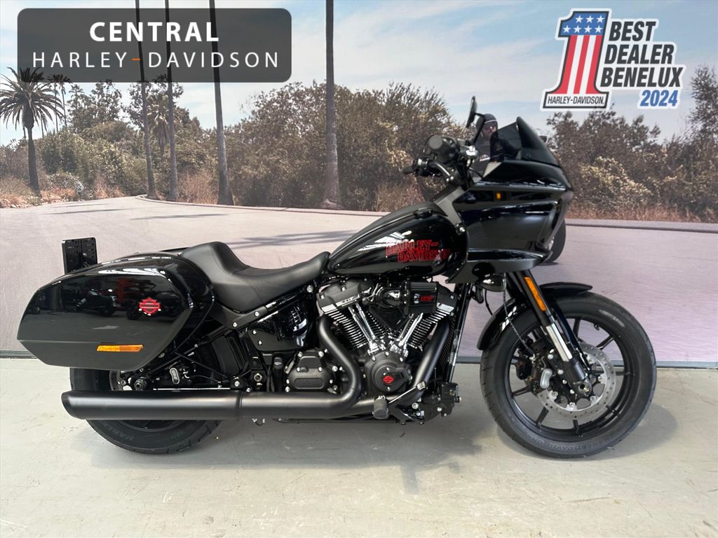  Lowrider ST Blacked Out 117''