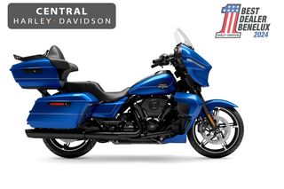  Street Glide  Ultra Blacked Out 117''