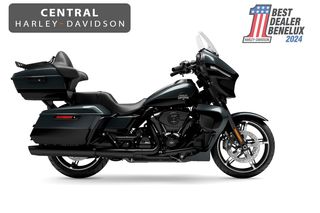  Street Glide  Ultra Blacked Out 117'' + two tone