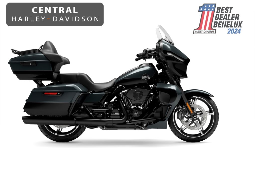  Street Glide  Ultra Blacked Out 117'' + two tone