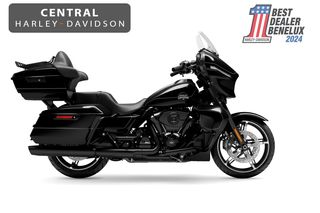  Street Glide  Ultra Blacked Out 117''