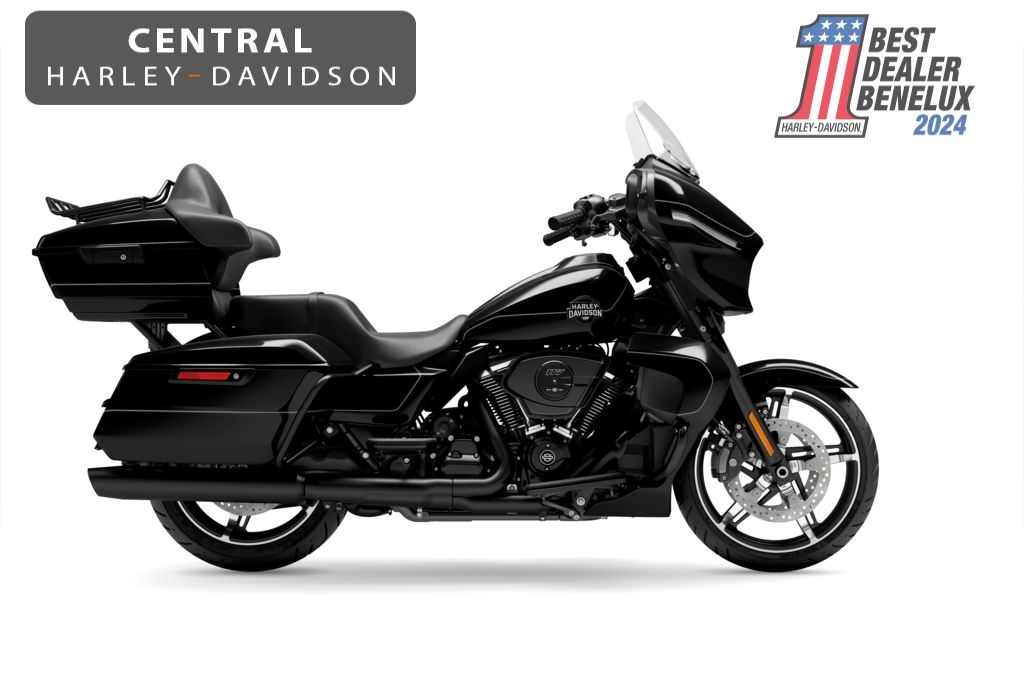  Street Glide  Ultra Blacked Out 117''