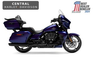  Street Glide  Ultra Blacked Out 117'' Mystic Shift