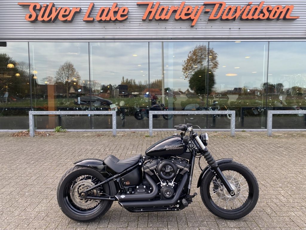  Softail Street Bob met 12 maanden waarborg