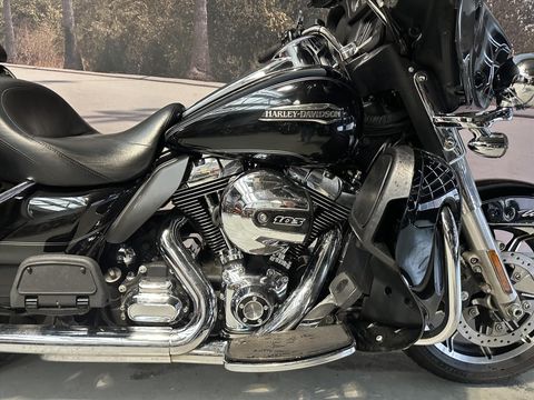  Electra Glide 1690 ULTRA CLASSIC 64KW