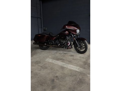  STREET GLIDE CVO 121 TOURING