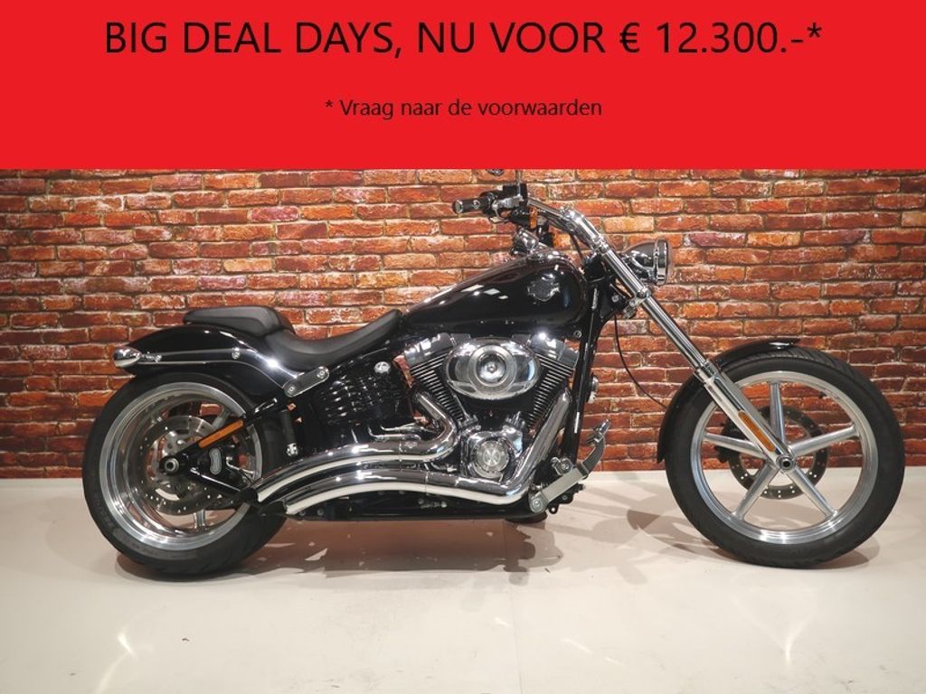  FXCWC Rocker Custom 1580