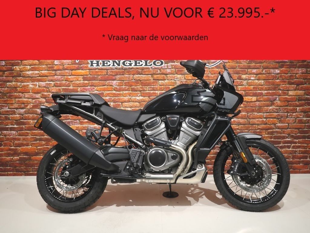  RA1250S Pan America special