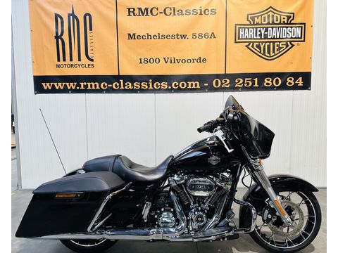  Tour Street Glide Special