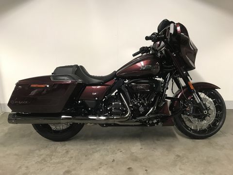  TOURING FLHXSE CVO STREET GLIDE STOCK DEAL