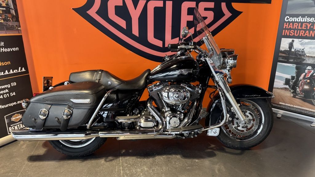  Tour ROAD KING CLASSIC