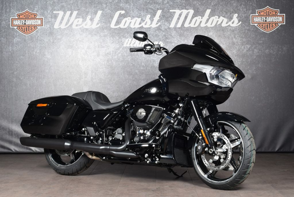  FLTRX Road Glide (Blacktrim) Nieuw! 0 km