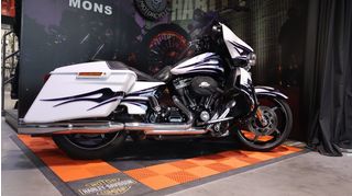  Tour Street Glide