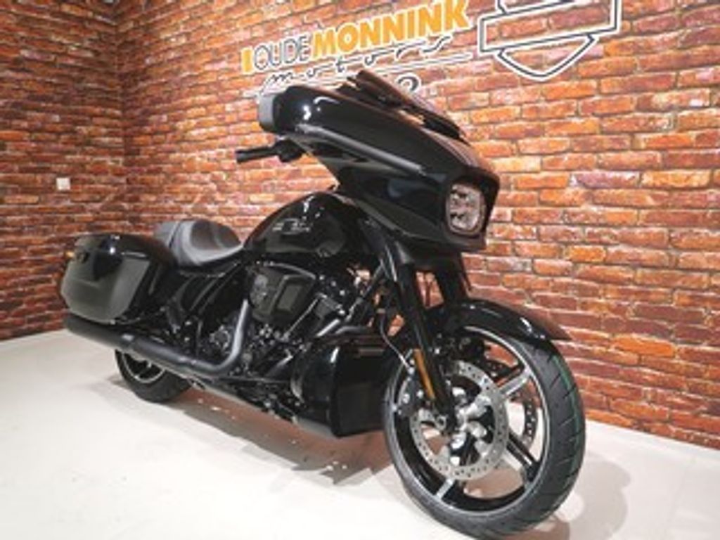  FLHX Street Glide 117