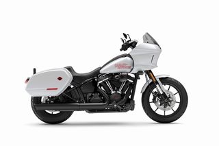  FXLRST SOFTAIL LOW RIDER ST