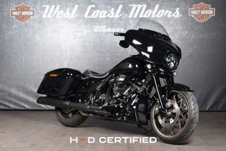  FLHXST Street Glide ST