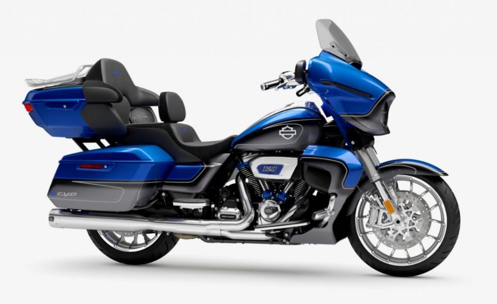  STREET GLIDE ULTRA CVO FLHXLSE 121