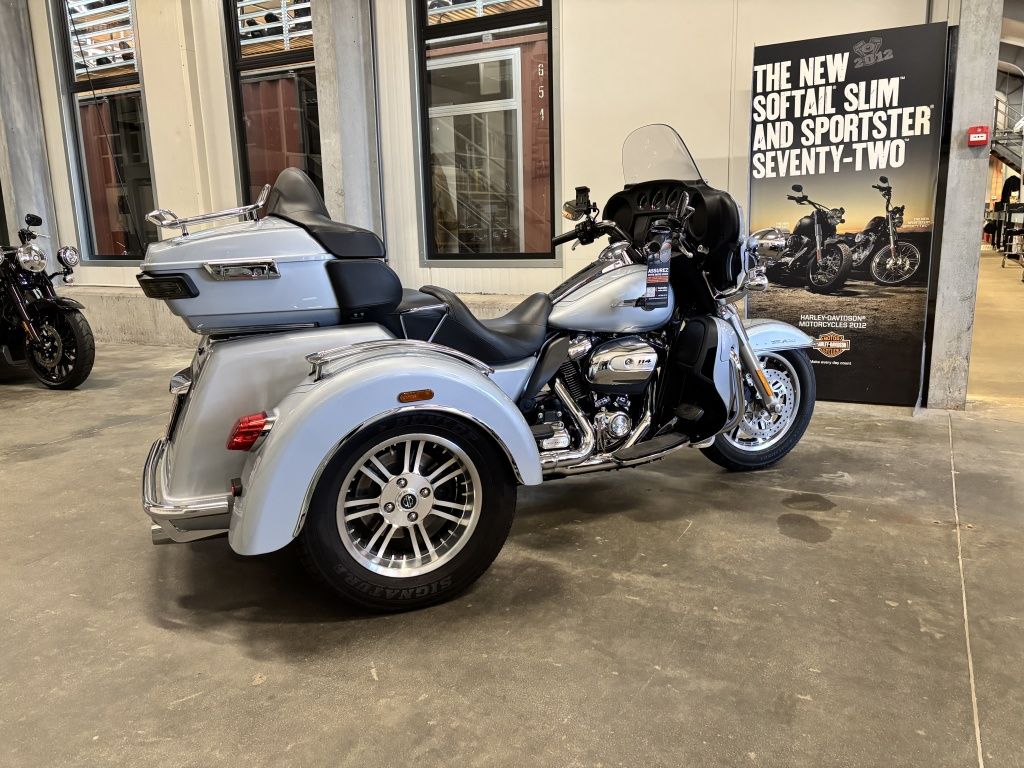  TRIKE FLHTCUTG TRI GLIDE ULTRA