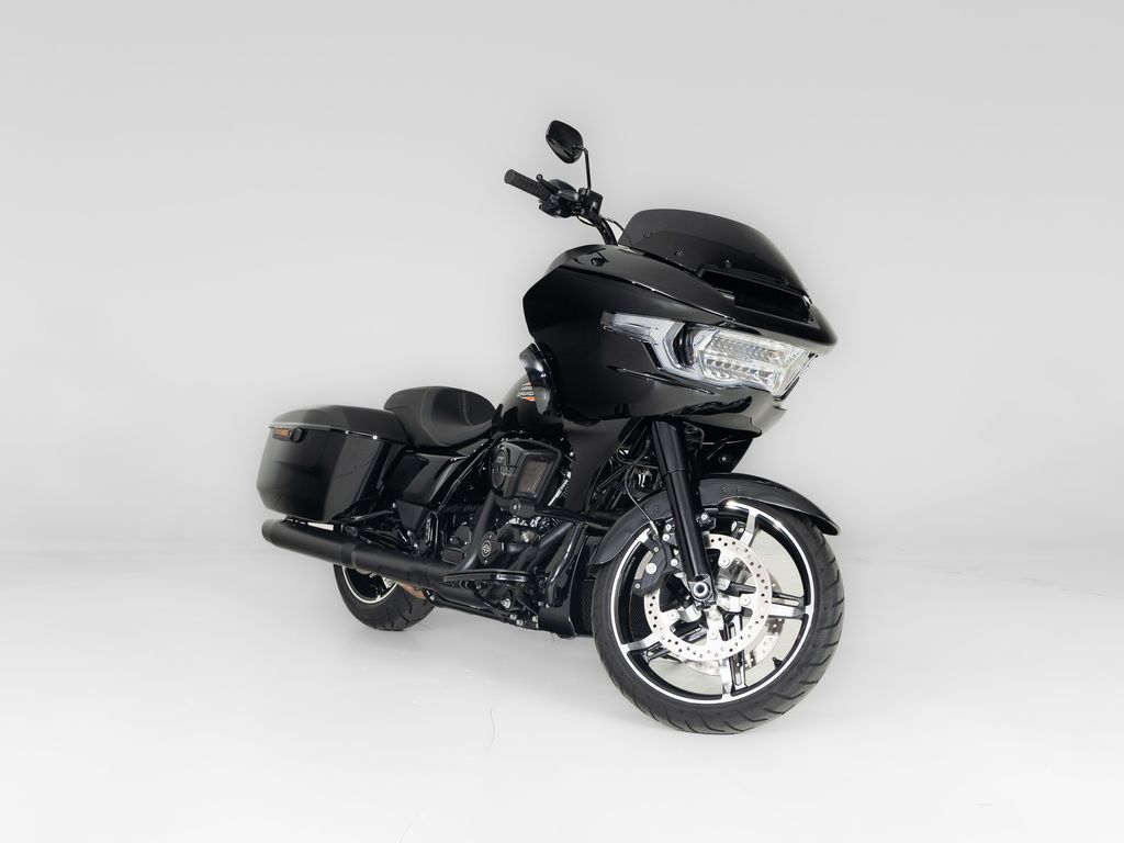  FLTRX Road Glide Black Trim Vivid Black