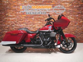  FLTRXS Road Glide Special 114