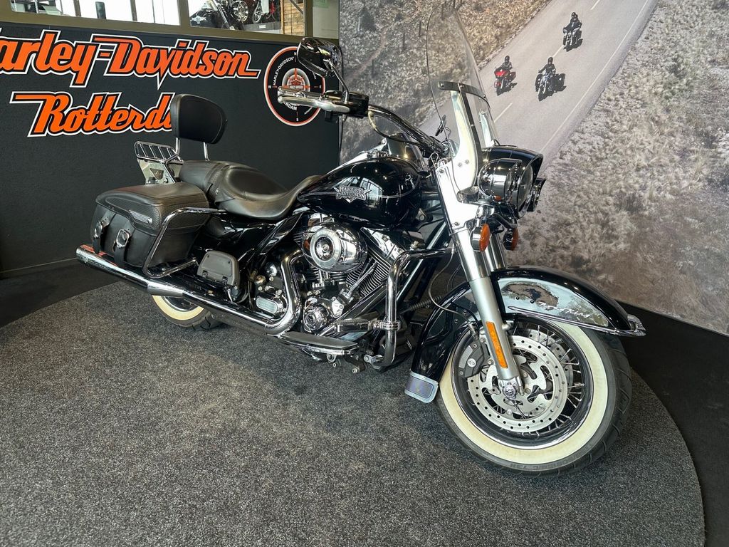  FLHRC Road King Classic
