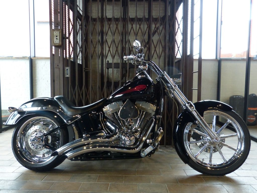  SOFTAIL FXSTI Softail Standard