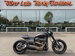  Softail FXDR in opdracht van onze klant