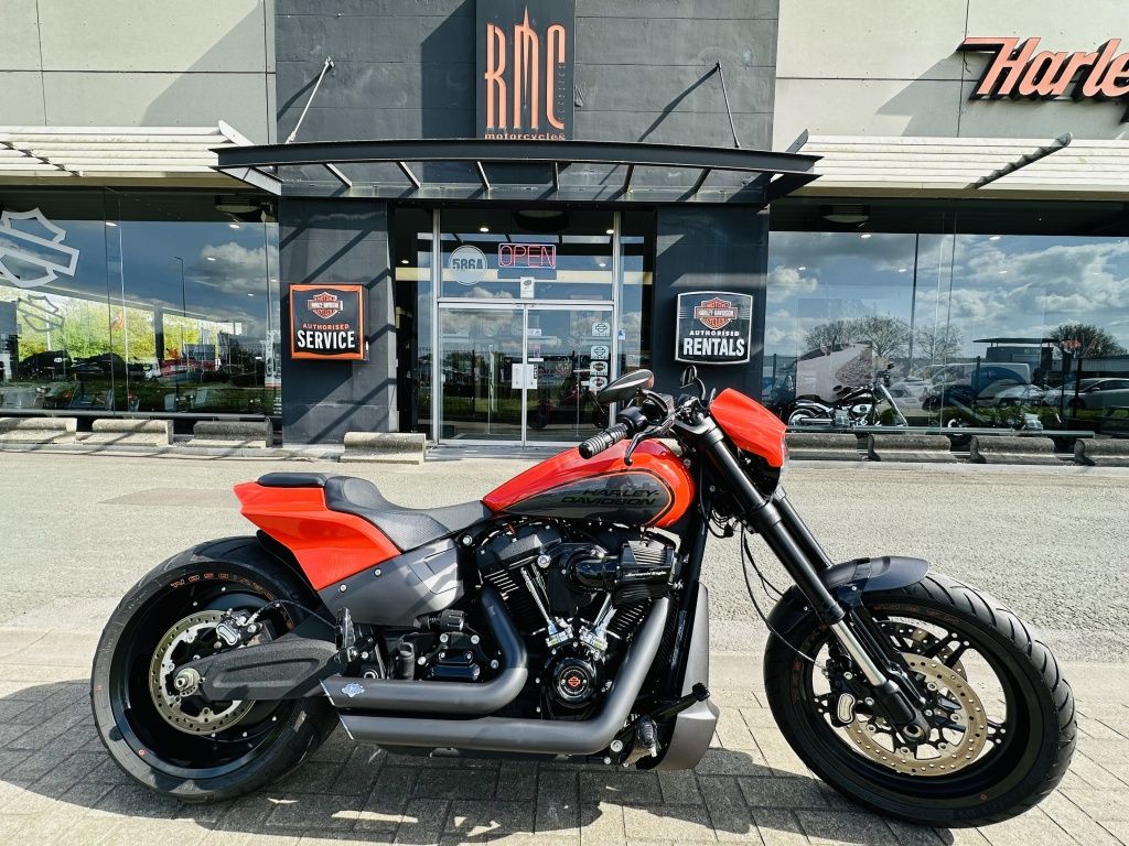  Cruiser SOFTAIL - FXDR 114