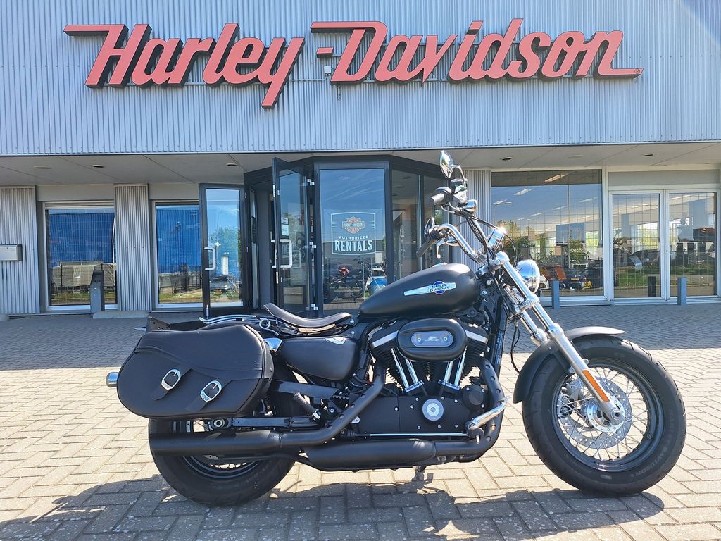  XL1200 Custom Limited B