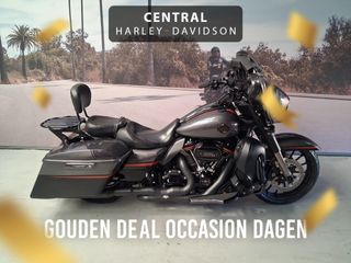  Cvo FLHXSE 1900 STREET GLIDE