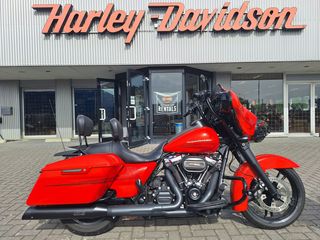  FLHX Street Glide