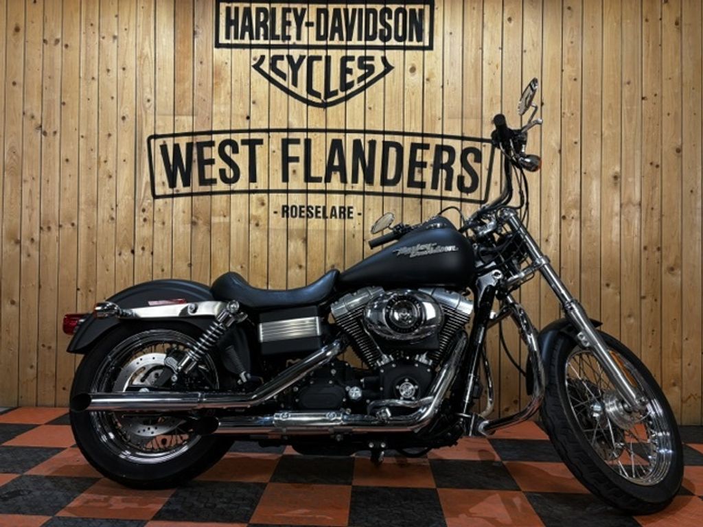  Street Bob
