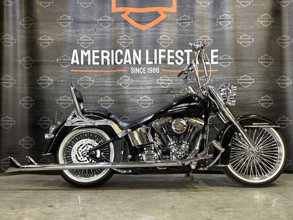  Chopper Softail Deluxe FLSTN
