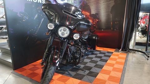  Chopper Street Glide