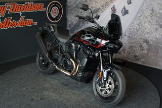  PAN AMERICA ST Vivid Black