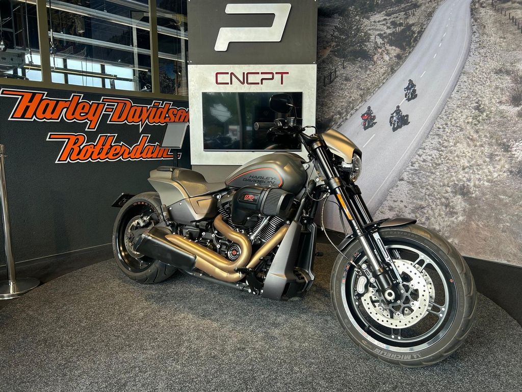  SOFTAIL FXDR 114