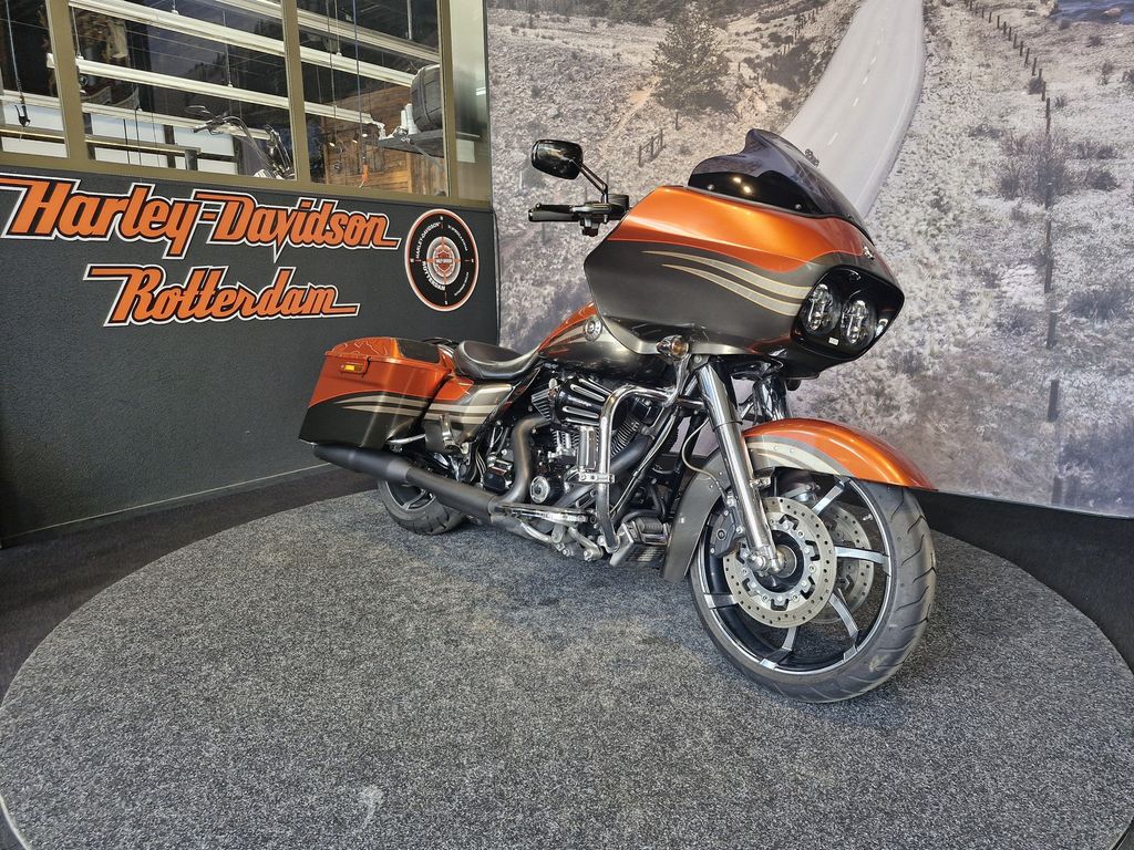  FLTRXSE2 Road Glide CVO