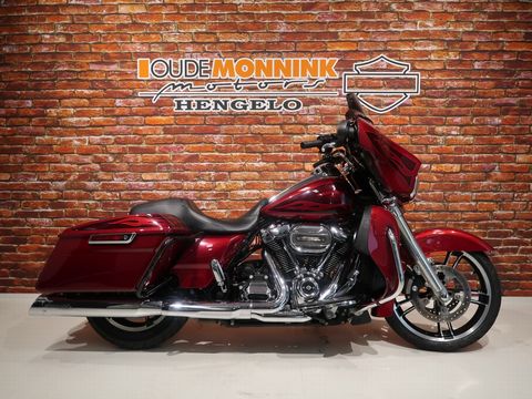  FLHXS Street Glide Spec. 107
