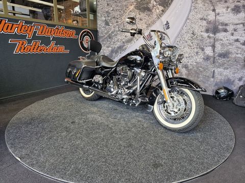  FLHRC Road King Classic