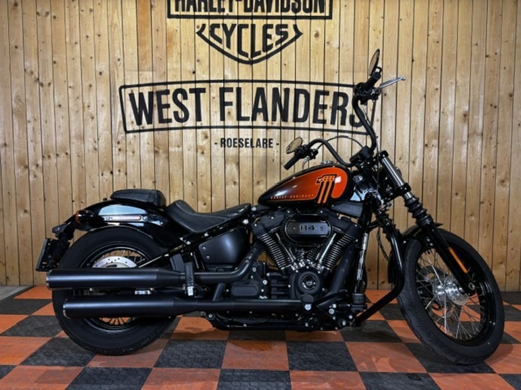  Street Bob