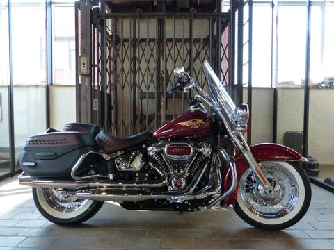  SOFTAIL FLHC Heritage Anniversary