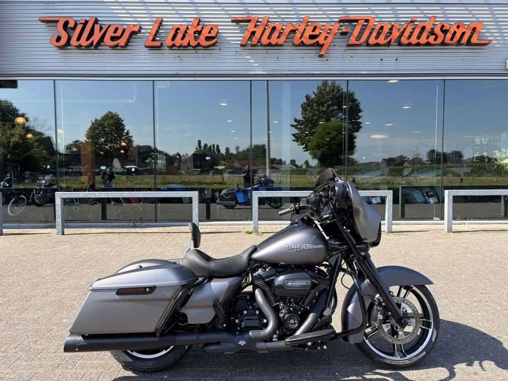  Street Glide Special
