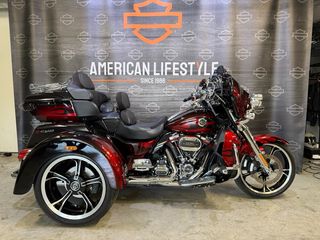  - Davidson Touring Trike Tri Glide Ultra CVO FLHTCUTGSE