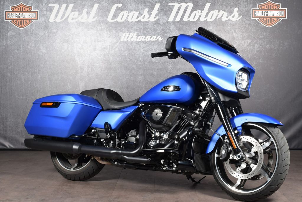  117 FLHX STREET GLIDE TOUR BTW Motor!!