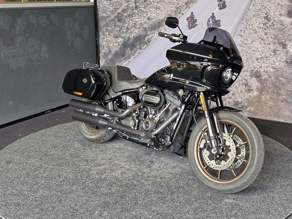  SOFTAIL FXLRST LOW RIDER ST