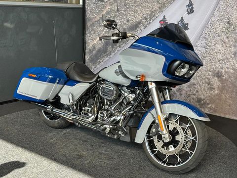  FLTRXS ROAD GLIDE SPECIAL Two-Tone