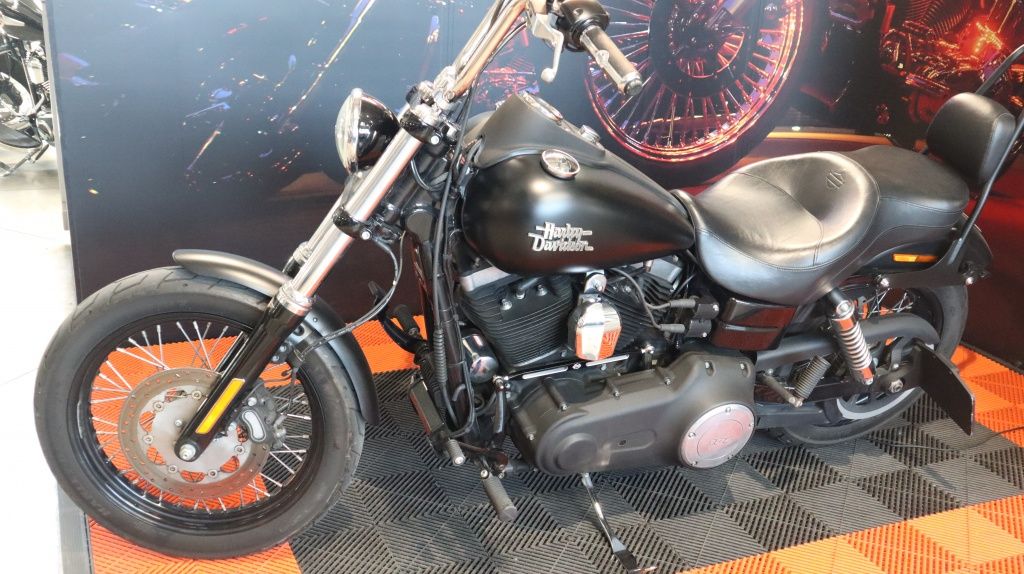  Chopper STREET BOB