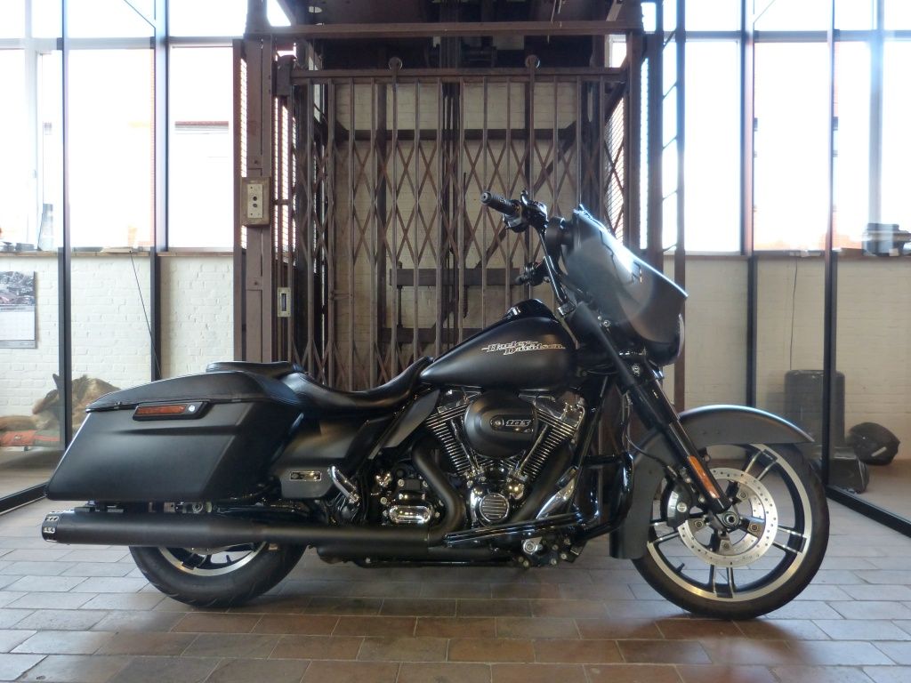  TOURING FLHX Street Glide