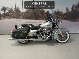  Road King 1690 FLHRC CLASSIC