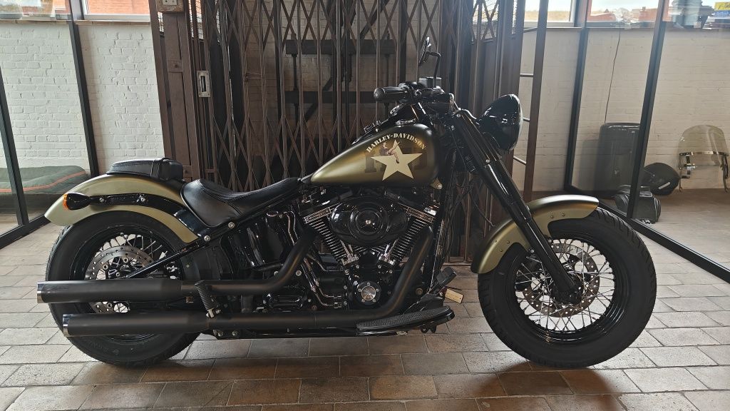  SOFTAIL FLSS Softail Slim